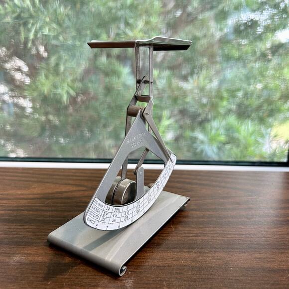 Vintage Hamilton Postal Scale – Mid-Century Metal Desk Scale 5.25” - Picture 5 of 10